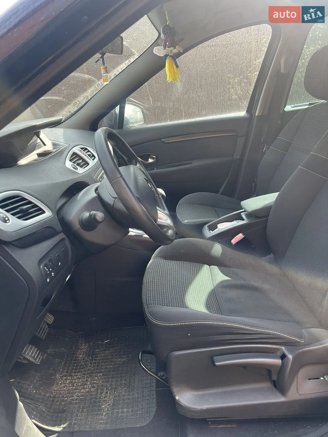 2010 Renault Scenic - мініатюра 5
