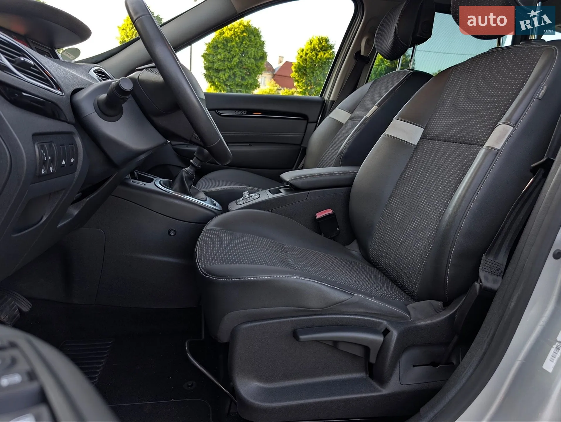 2013 Renault Scenic - мініатюра 25