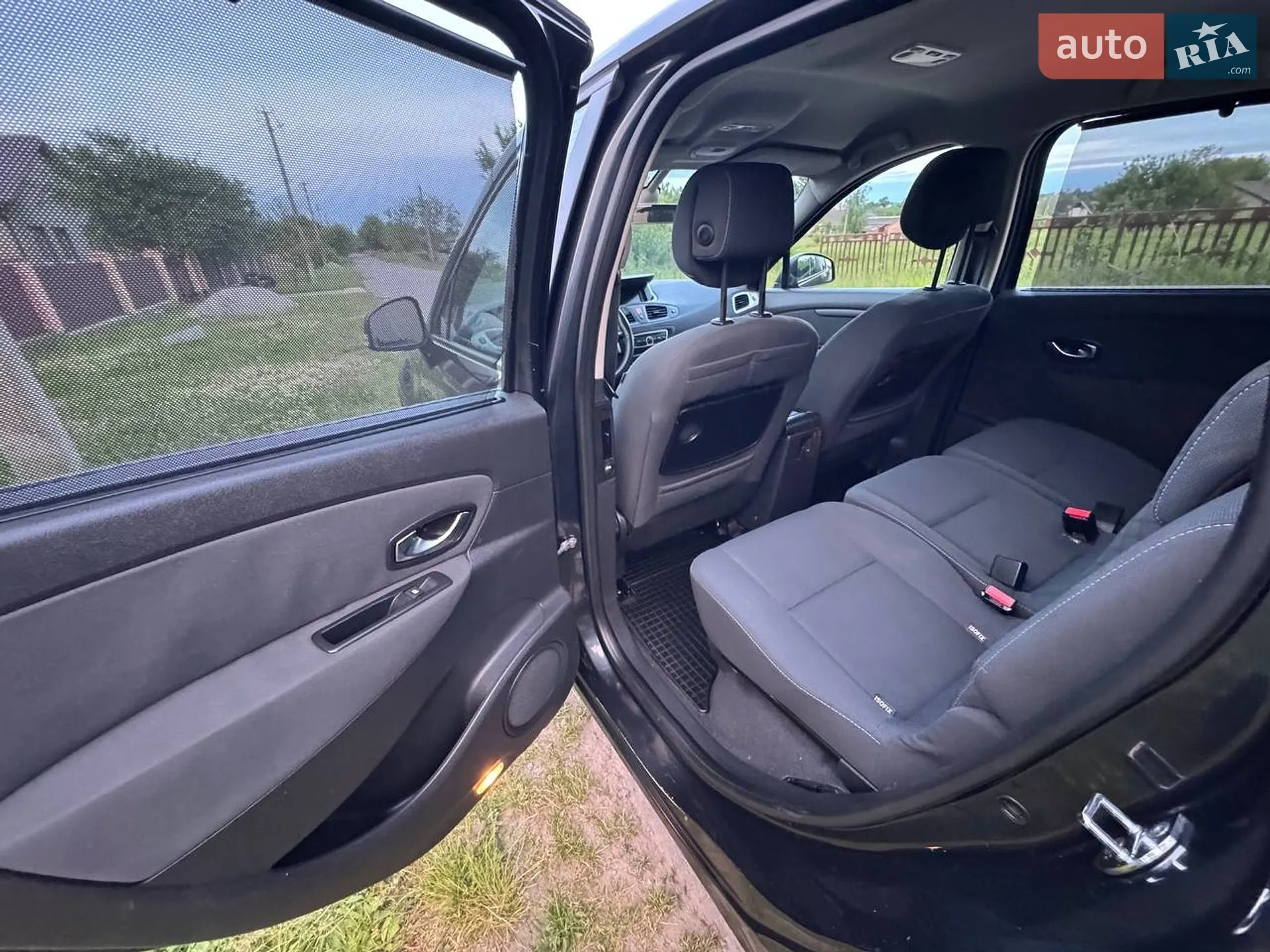 2010 Renault Scenic - мініатюра 17