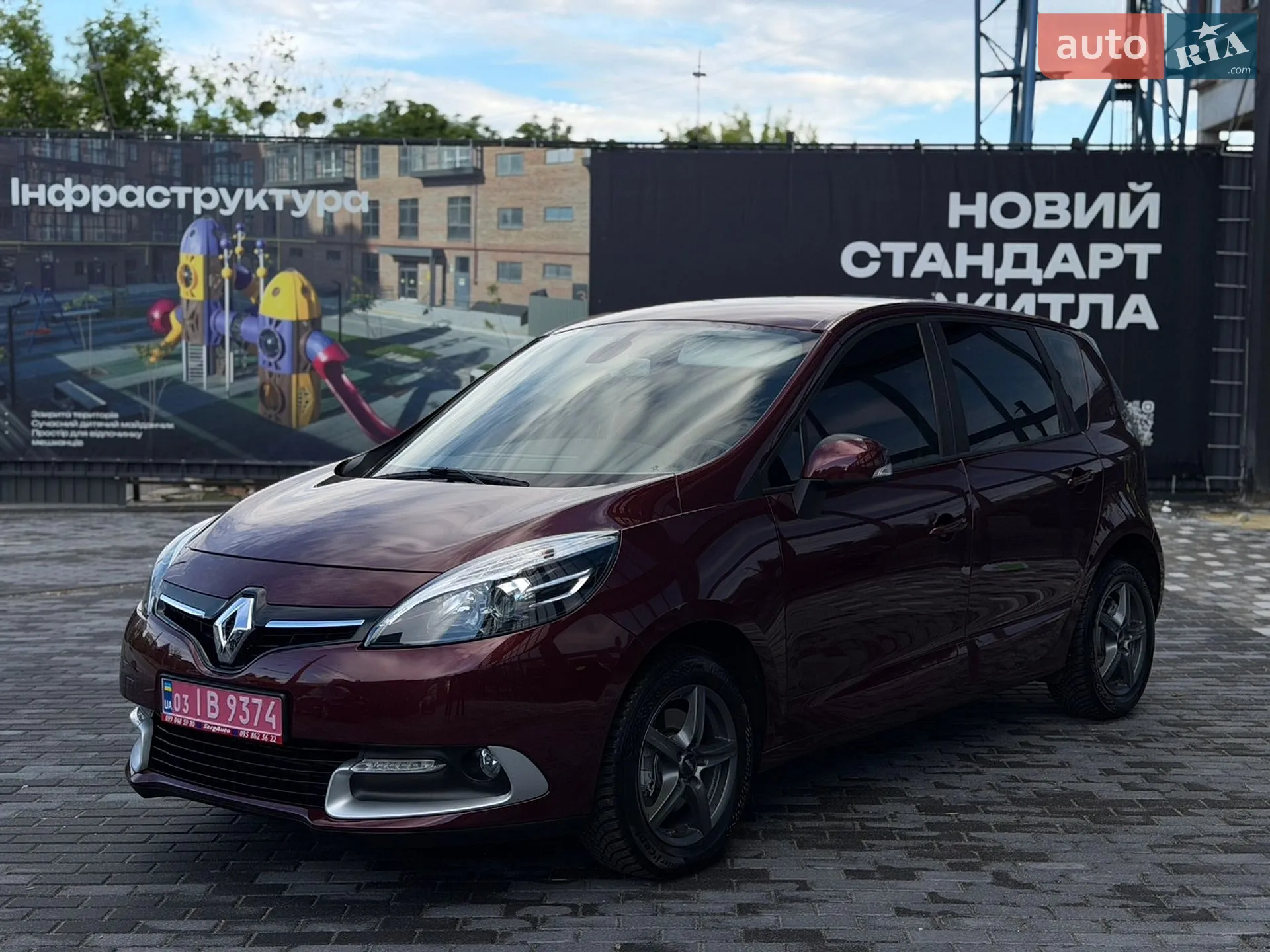 2014 Renault Scenic - фото 1