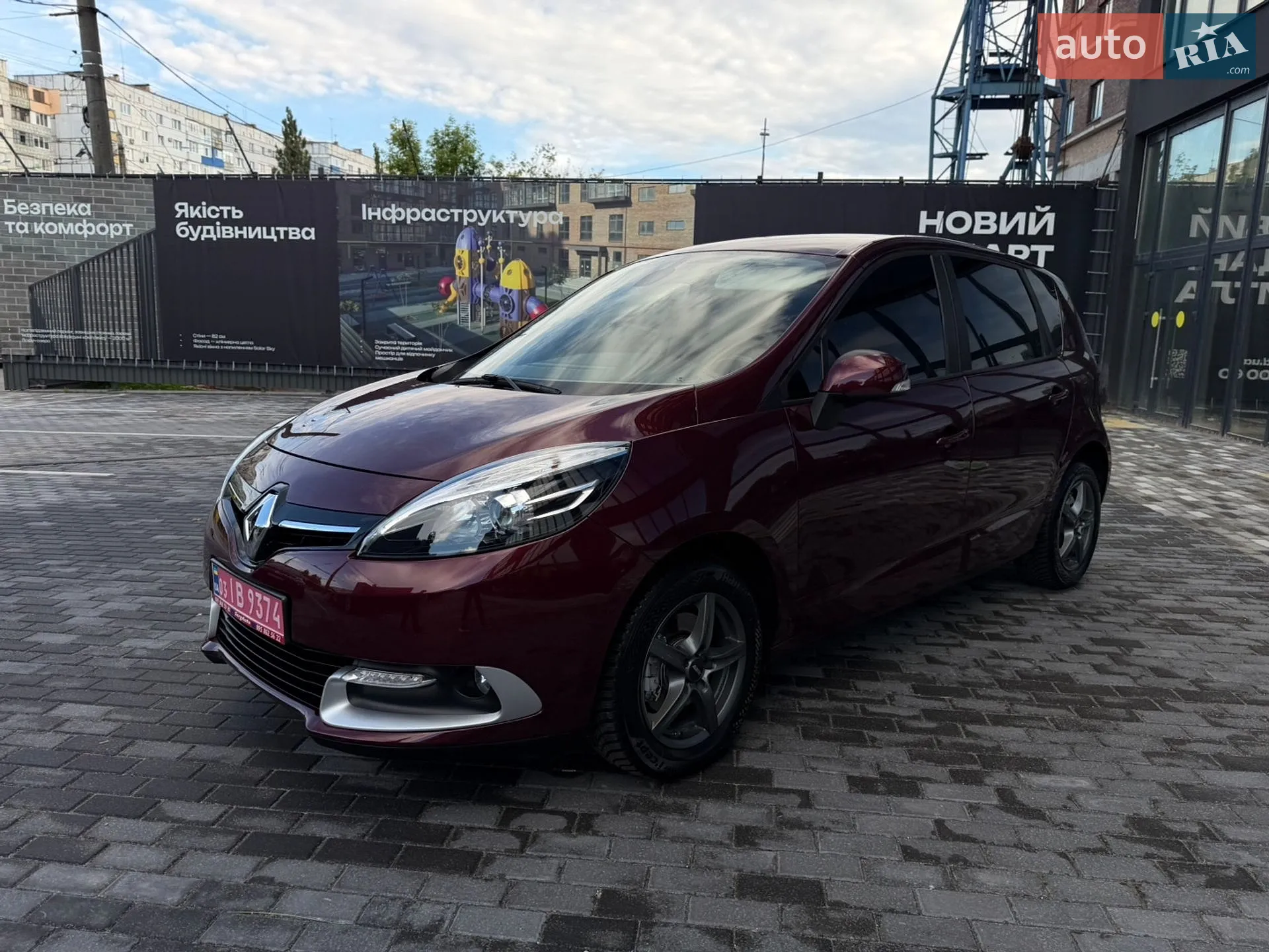 2014 Renault Scenic - мініатюра 9