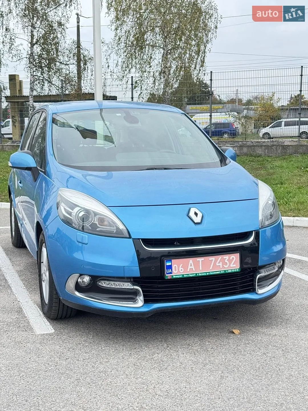 2014 Renault Scenic - мініатюра 2
