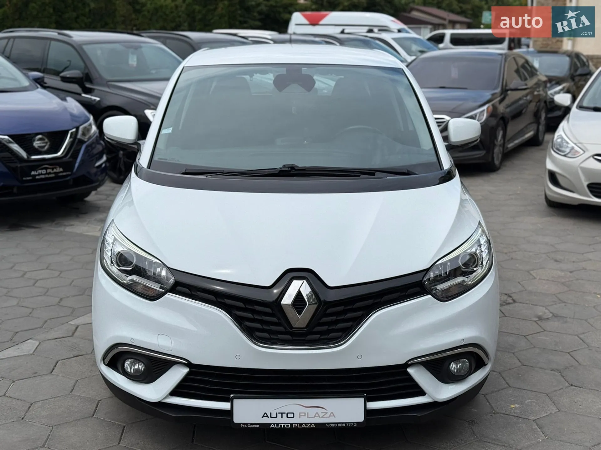 2016 Renault Scenic - мініатюра 2