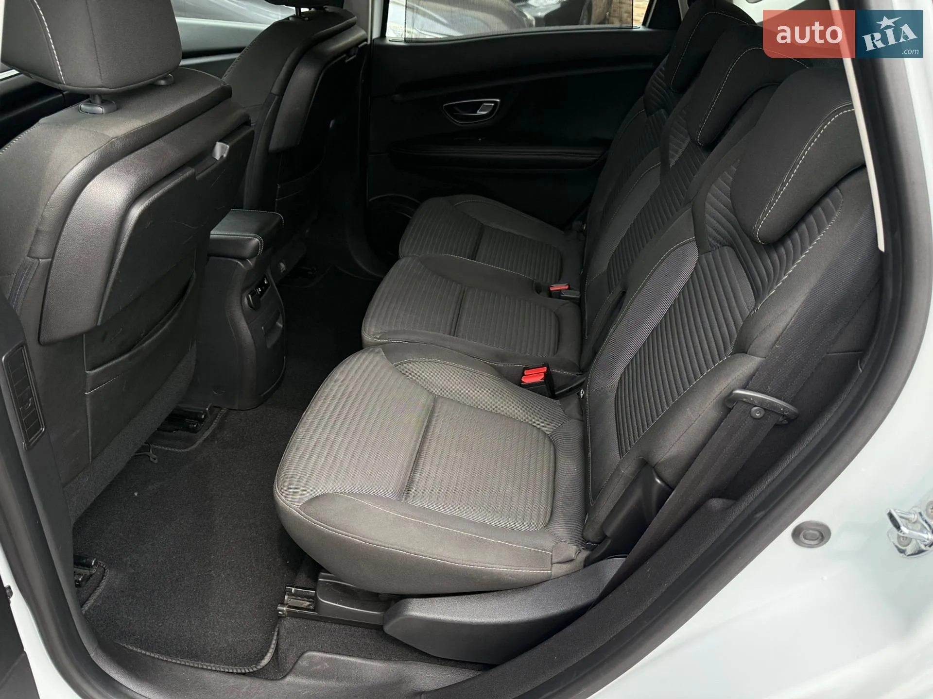 2016 Renault Scenic - мініатюра 36