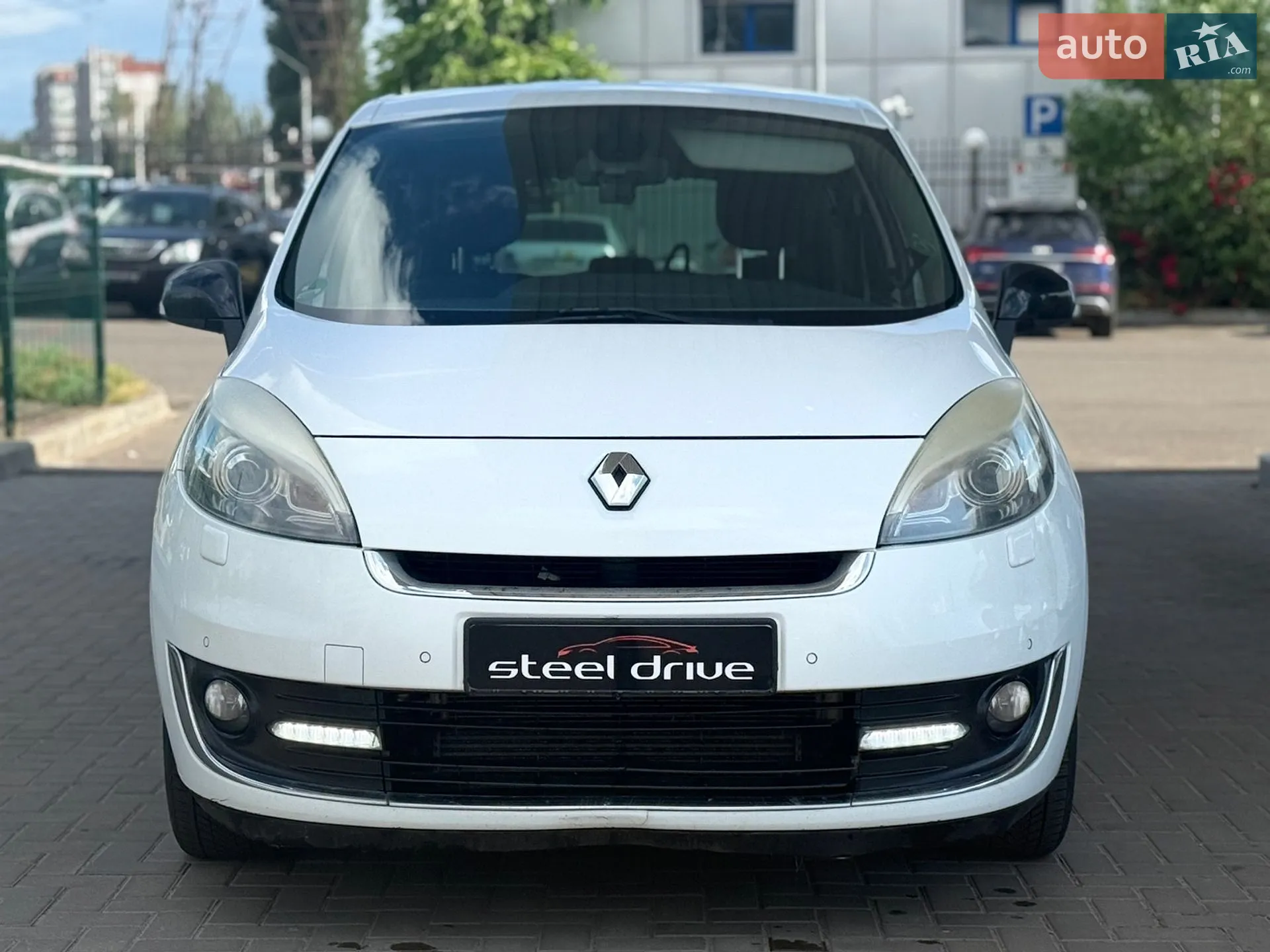 2012 Renault Scenic - мініатюра 2