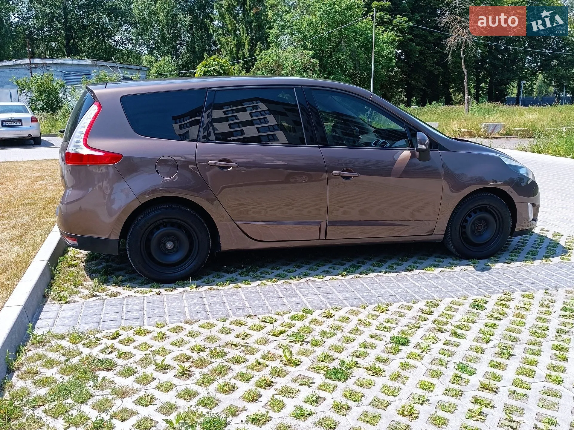 2010 Renault Scenic - мініатюра 11