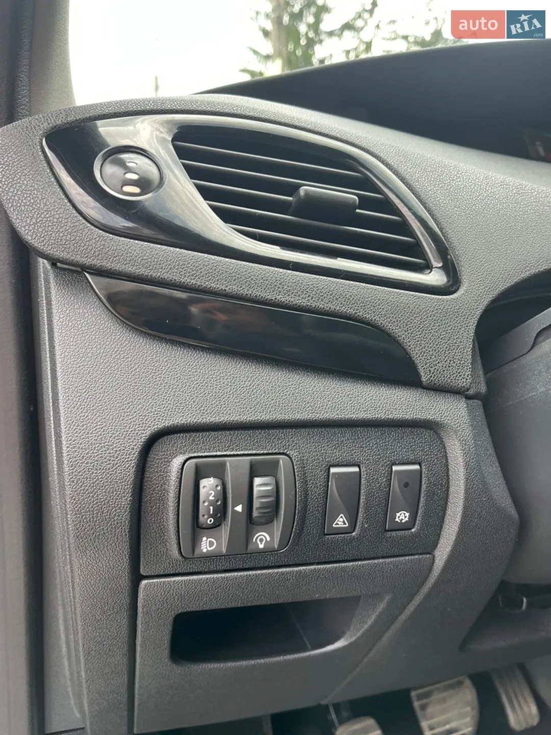 2012 Renault Scenic - мініатюра 18