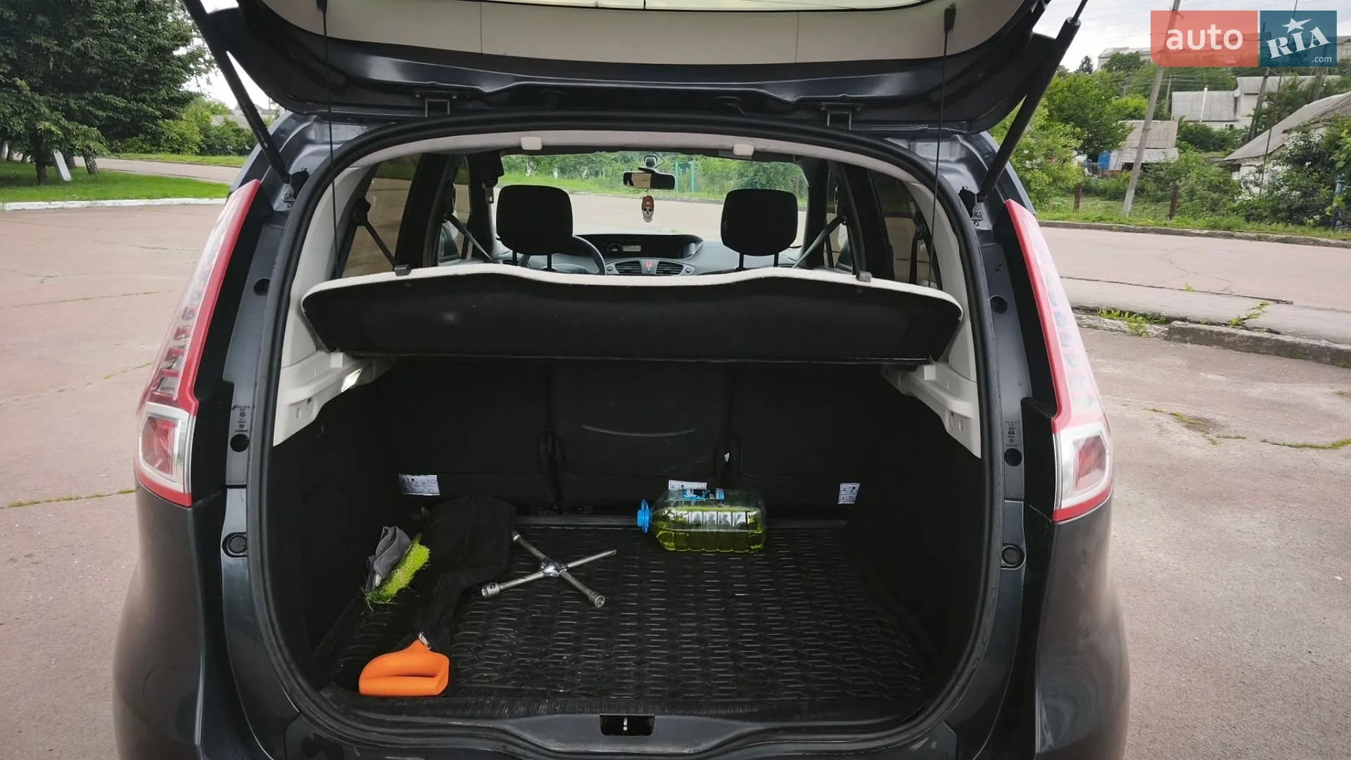 2011 Renault Scenic - мініатюра 8