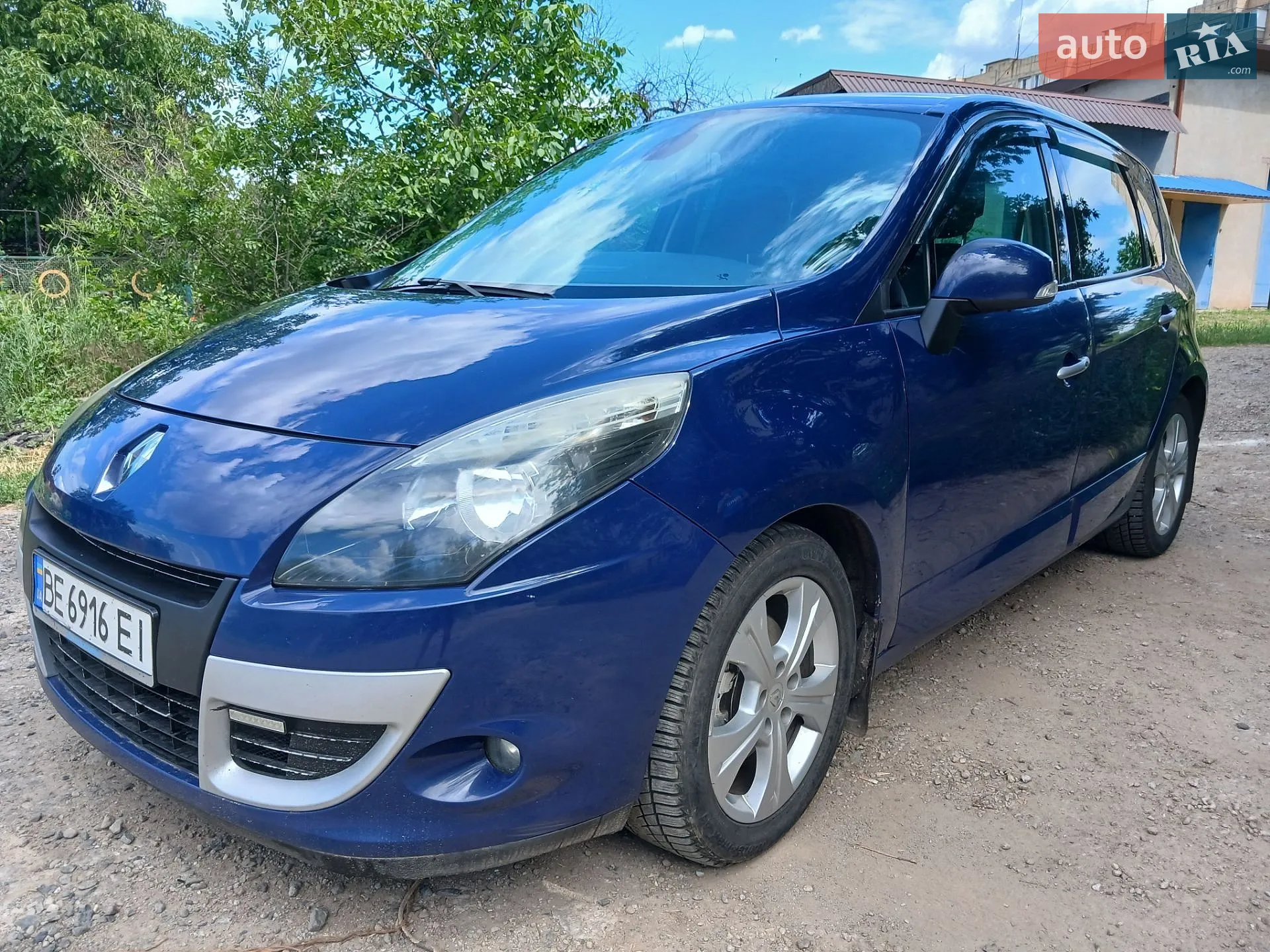 2011 Renault Scenic - фото 1