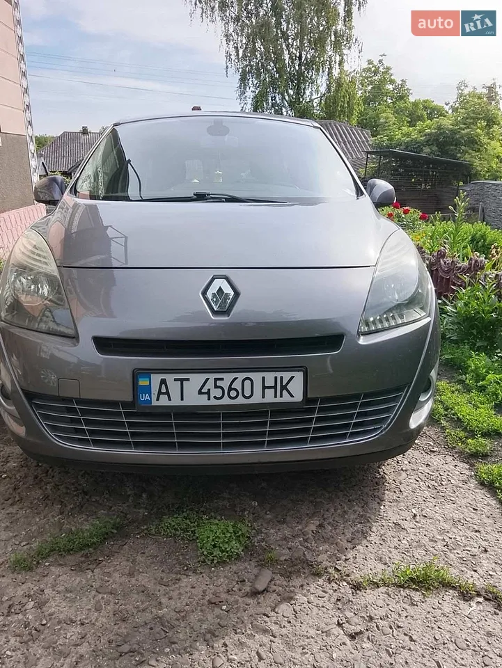 2010 Renault Scenic - мініатюра 8