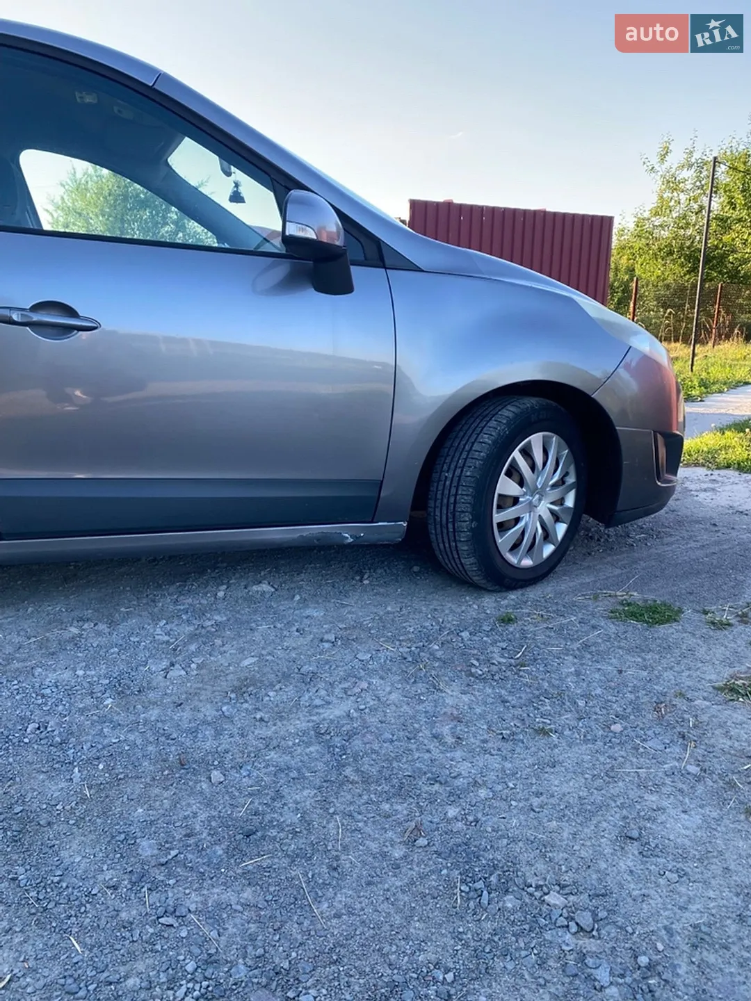 2010 Renault Scenic - мініатюра 13