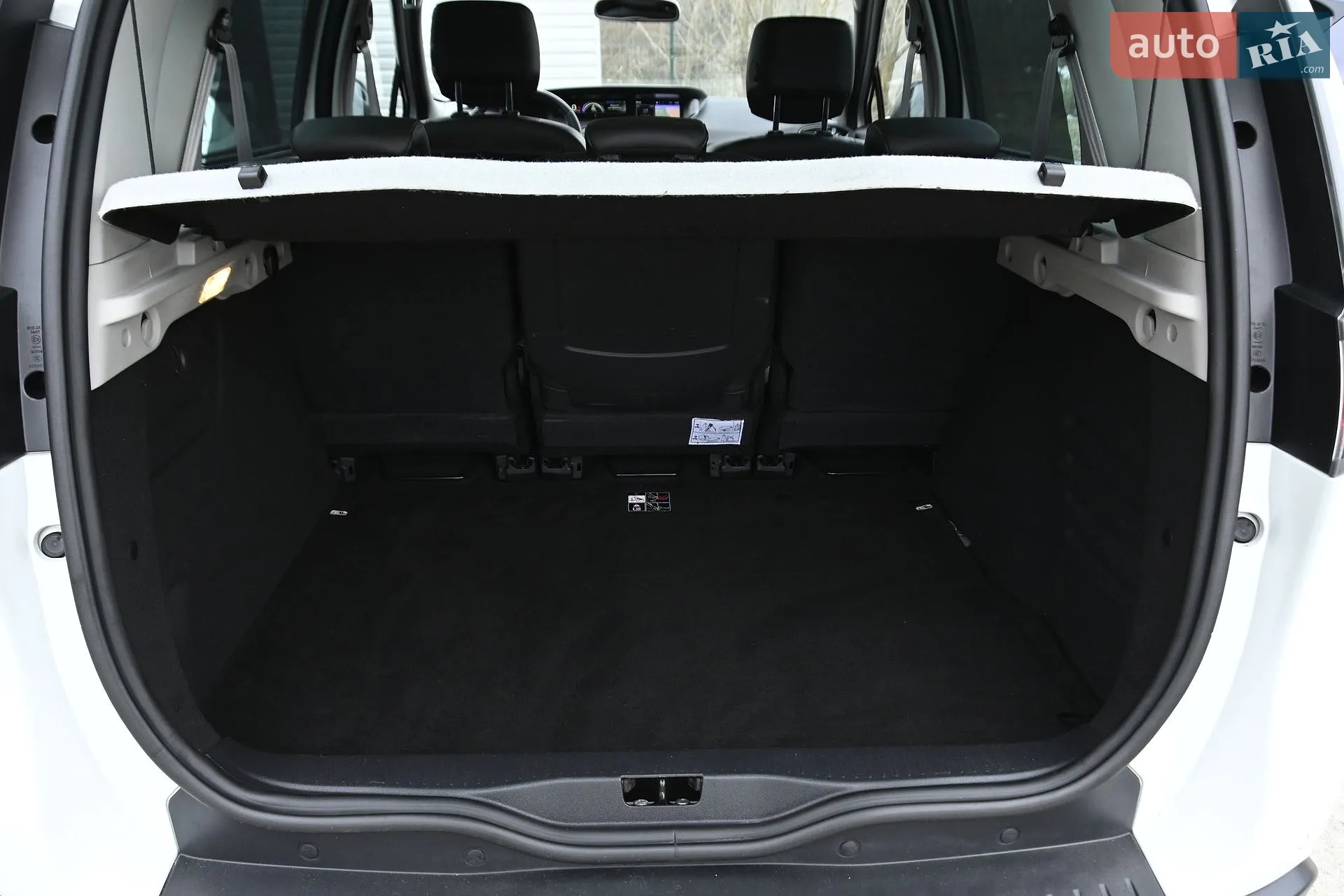 2015 Renault Scenic - мініатюра 47