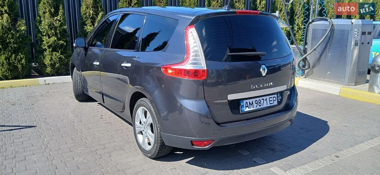 2010 Renault Scenic - мініатюра 12