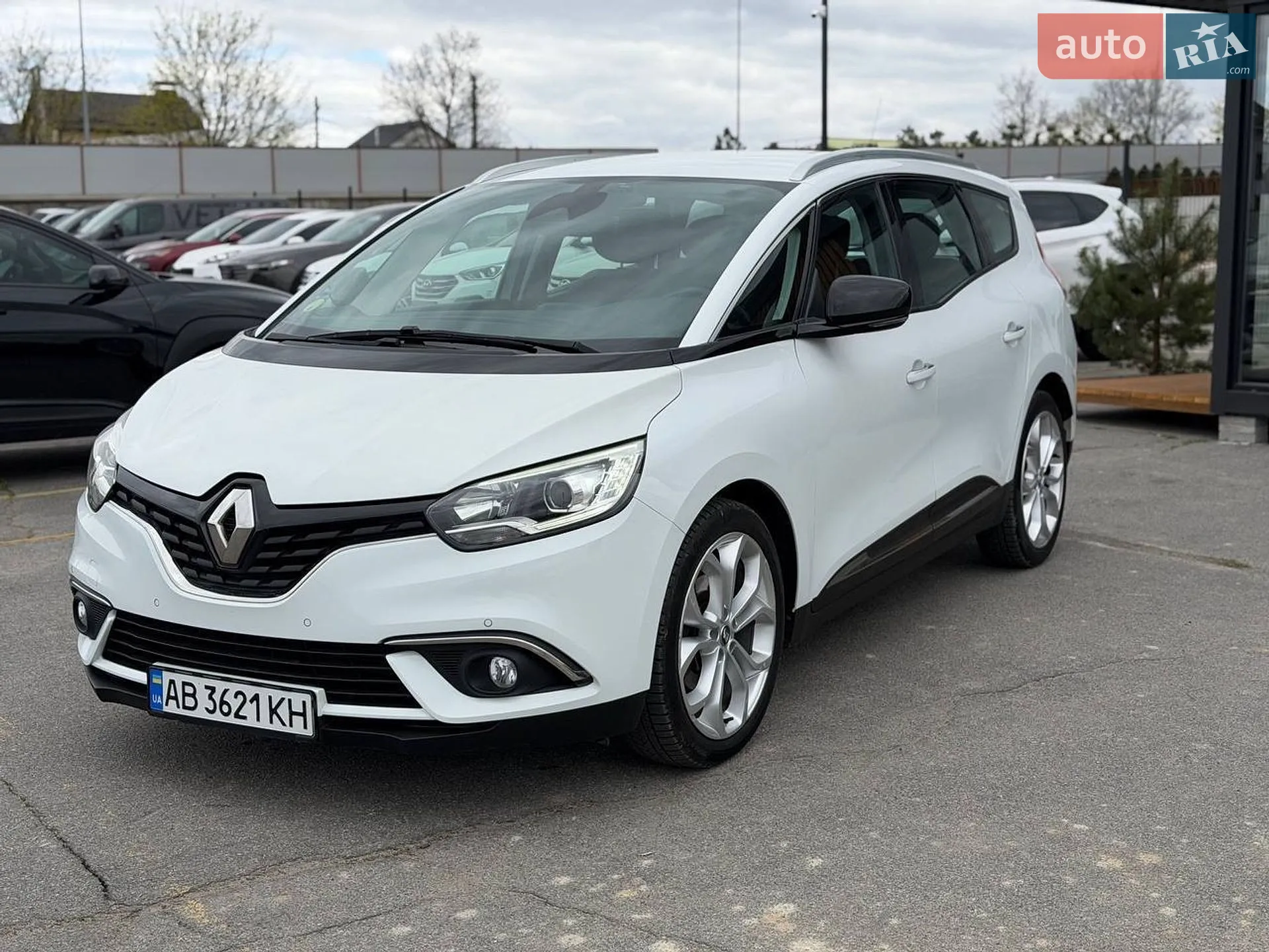 2017 Renault Scenic - мініатюра 2
