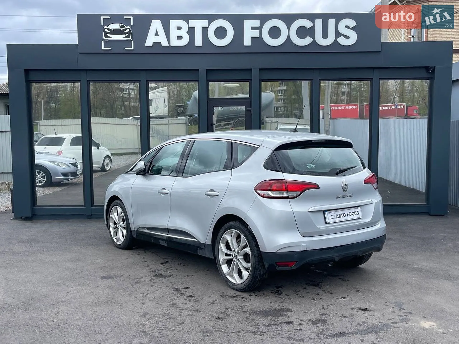 2017 Renault Scenic - мініатюра 8