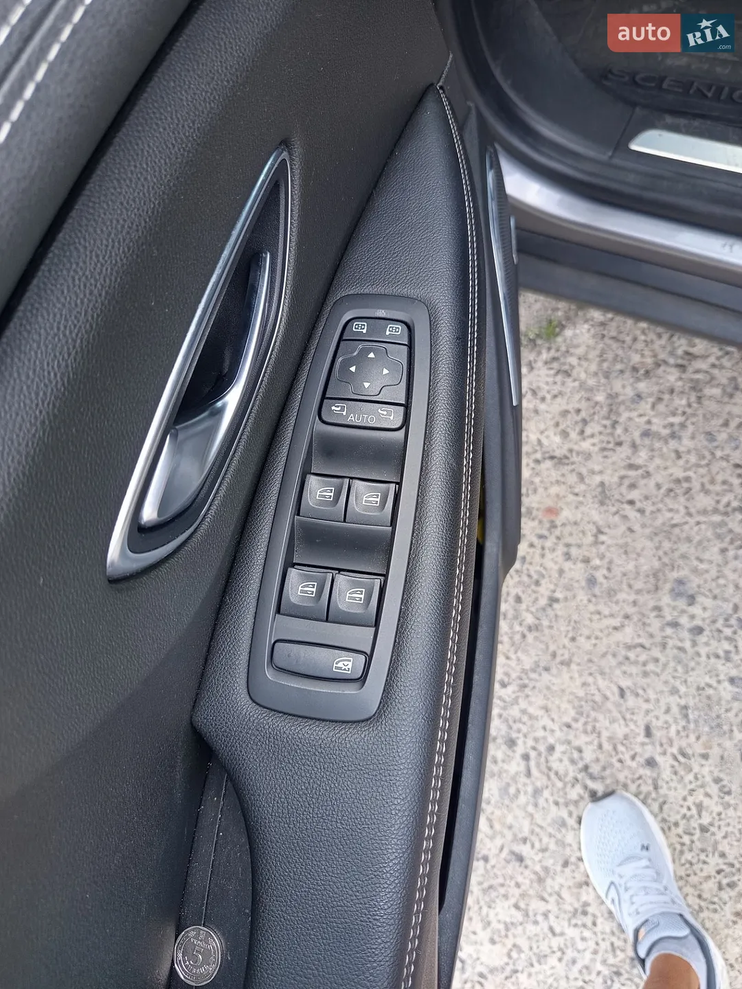 2016 Renault Scenic - мініатюра 19