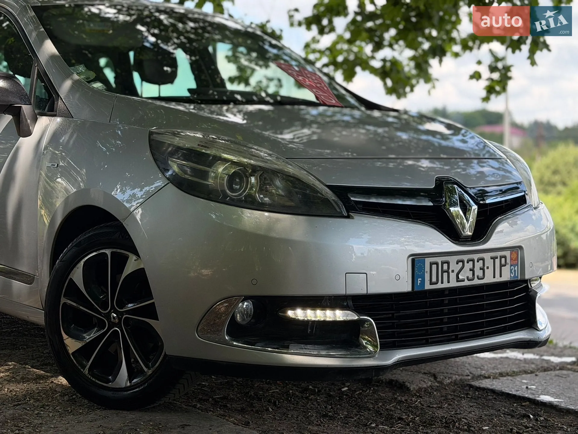 2015 Renault Scenic - мініатюра 8