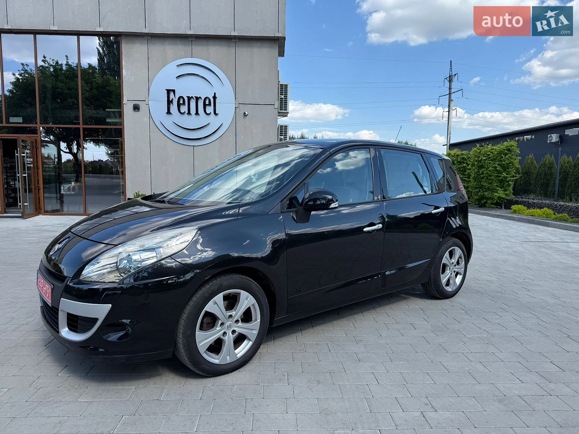 2010 Renault Scenic - мініатюра 17