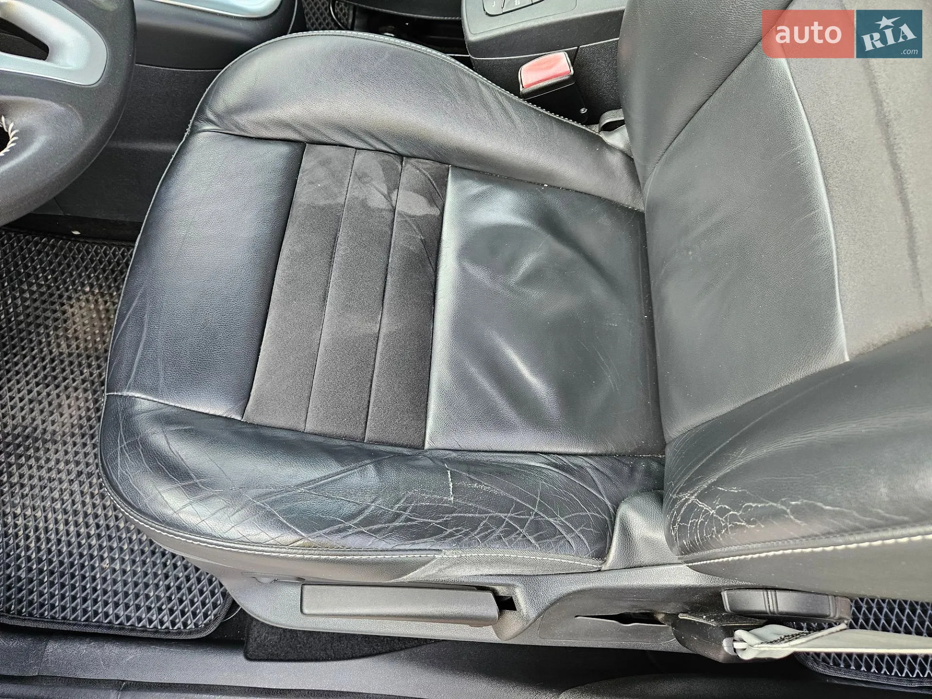 2012 Renault Scenic - мініатюра 16