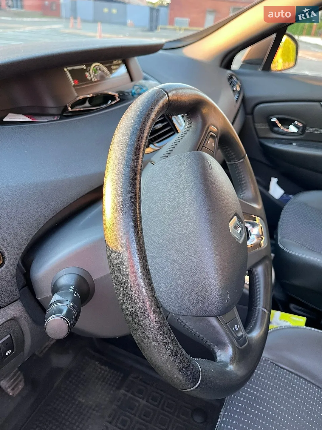 2013 Renault Scenic - мініатюра 8