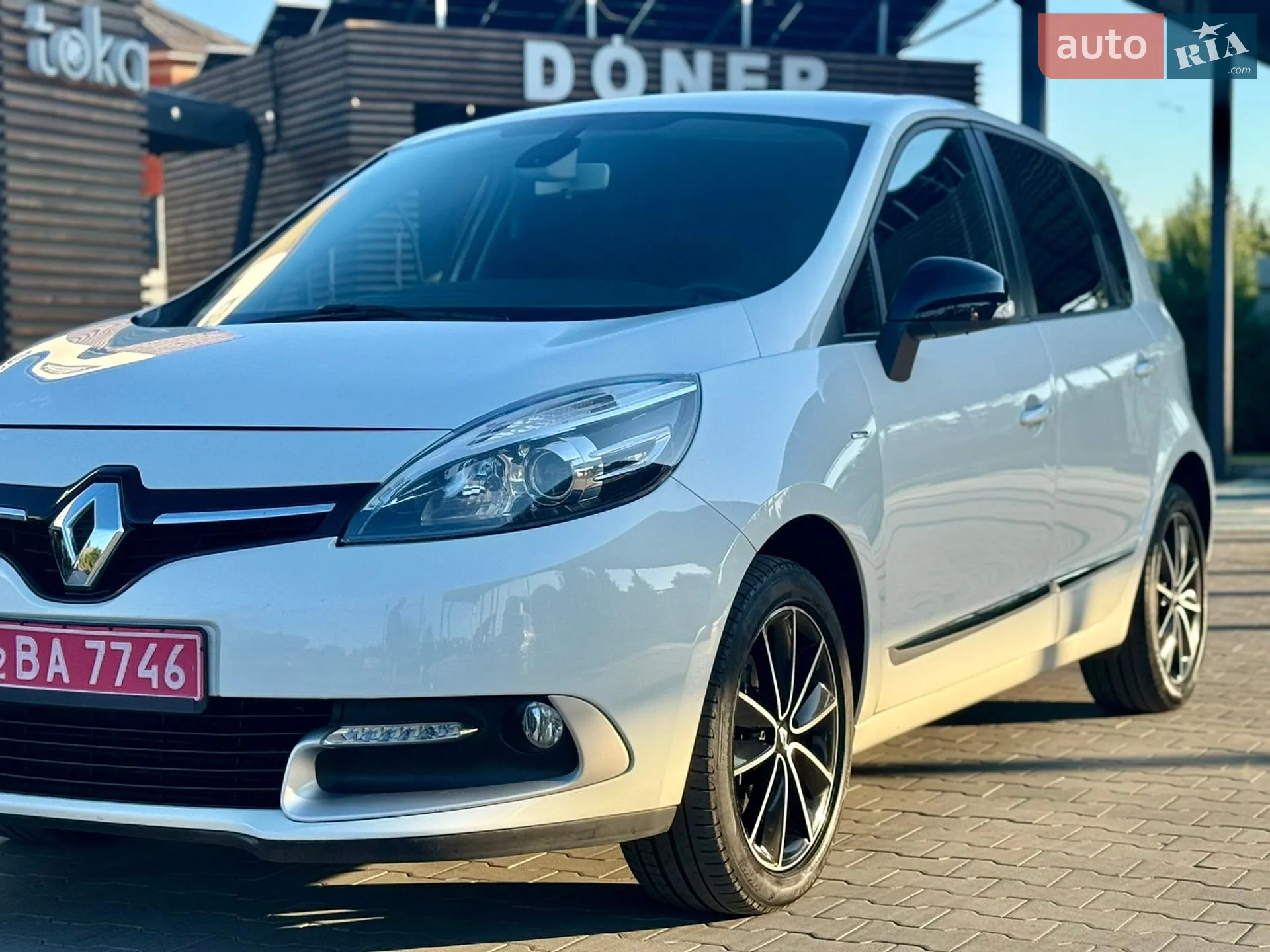 2015 Renault Scenic - мініатюра 15