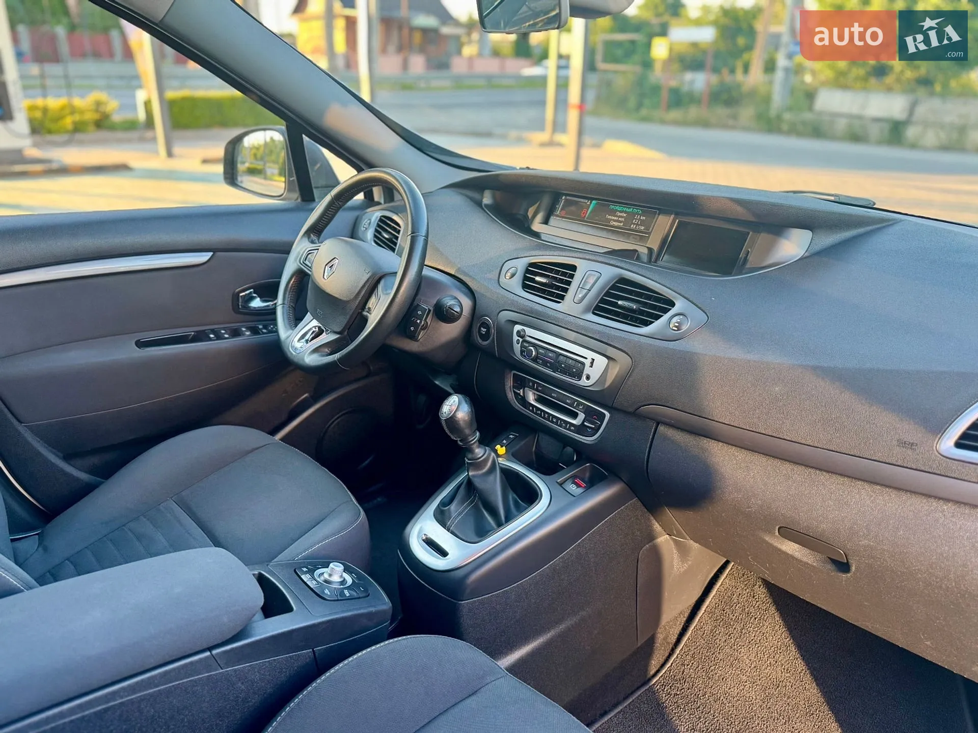 2015 Renault Scenic - мініатюра 45