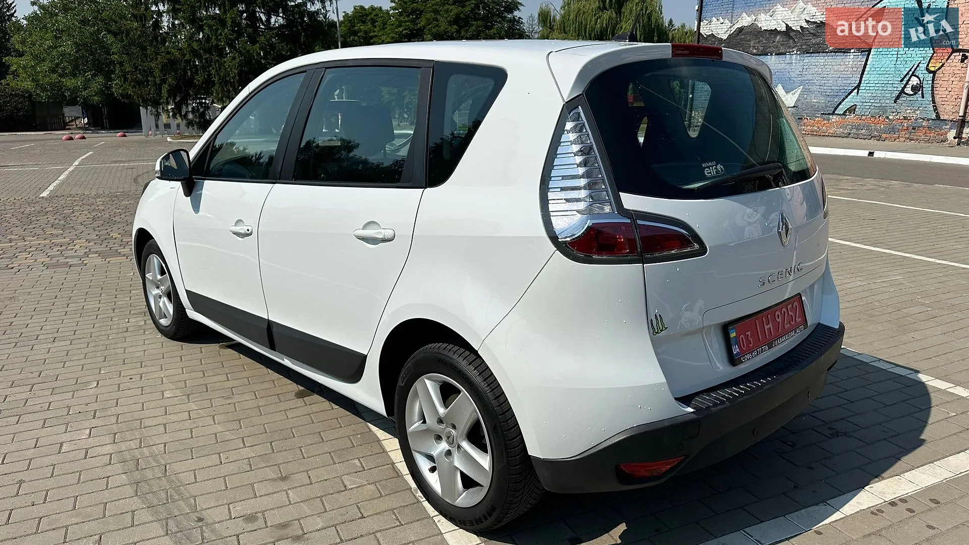 2012 Renault Scenic - мініатюра 17