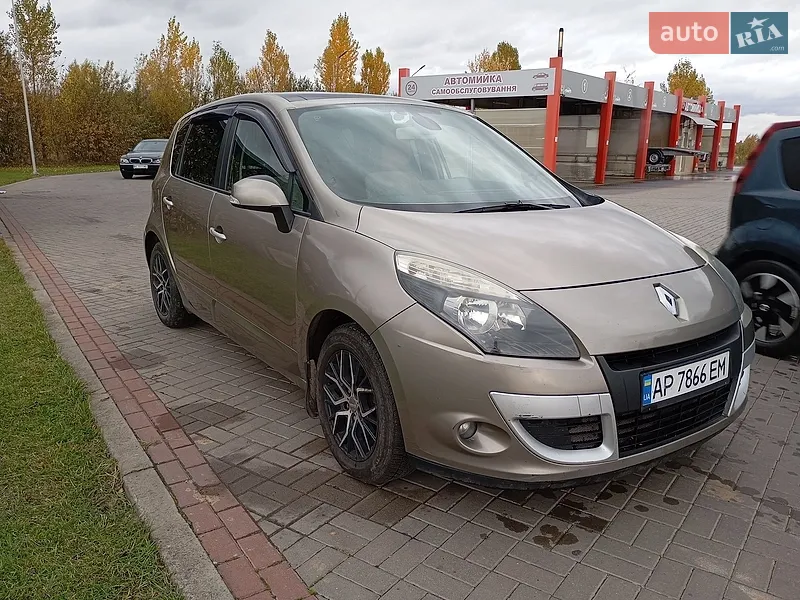 Renault Scenic