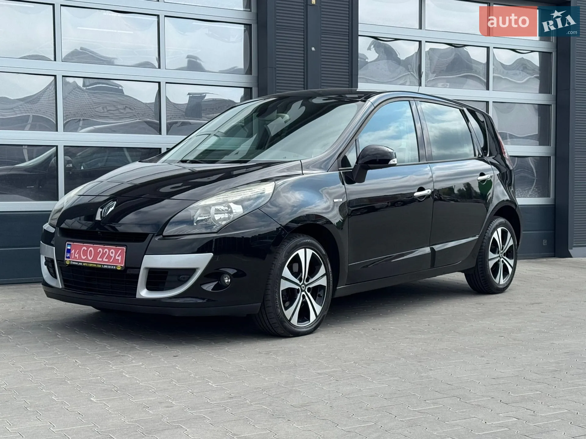 2012 Renault Scenic - мініатюра 2