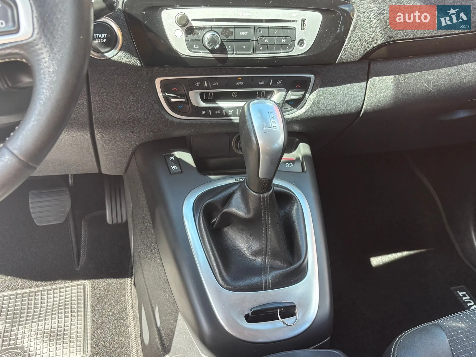 2013 Renault Scenic - мініатюра 36