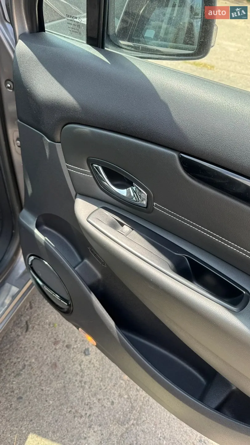 2012 Renault Scenic - мініатюра 13