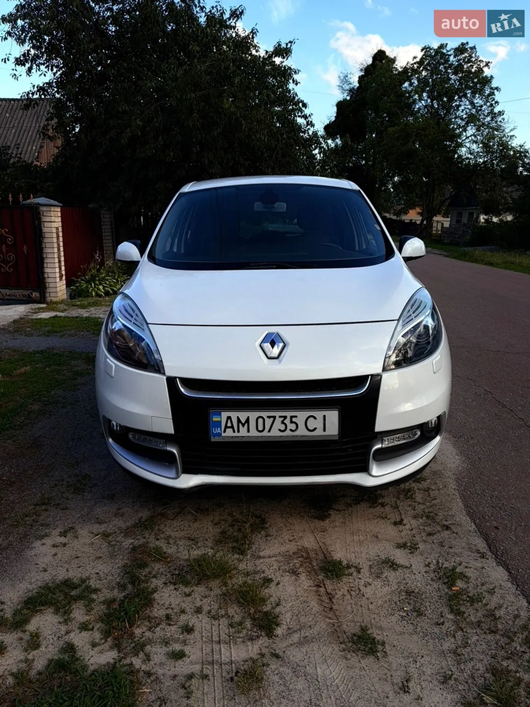 2012 Renault Scenic - фото 1