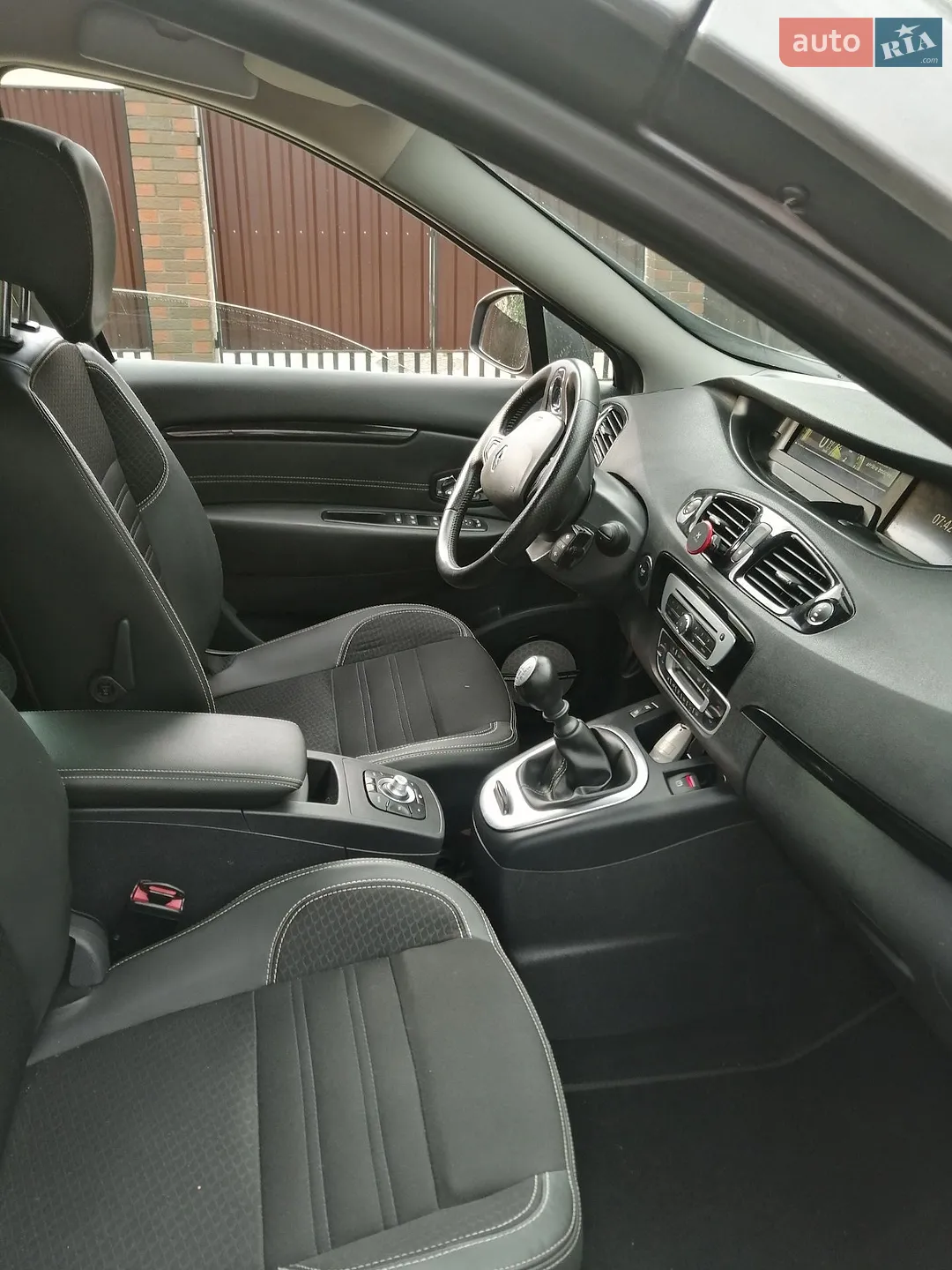 2014 Renault Scenic - мініатюра 14