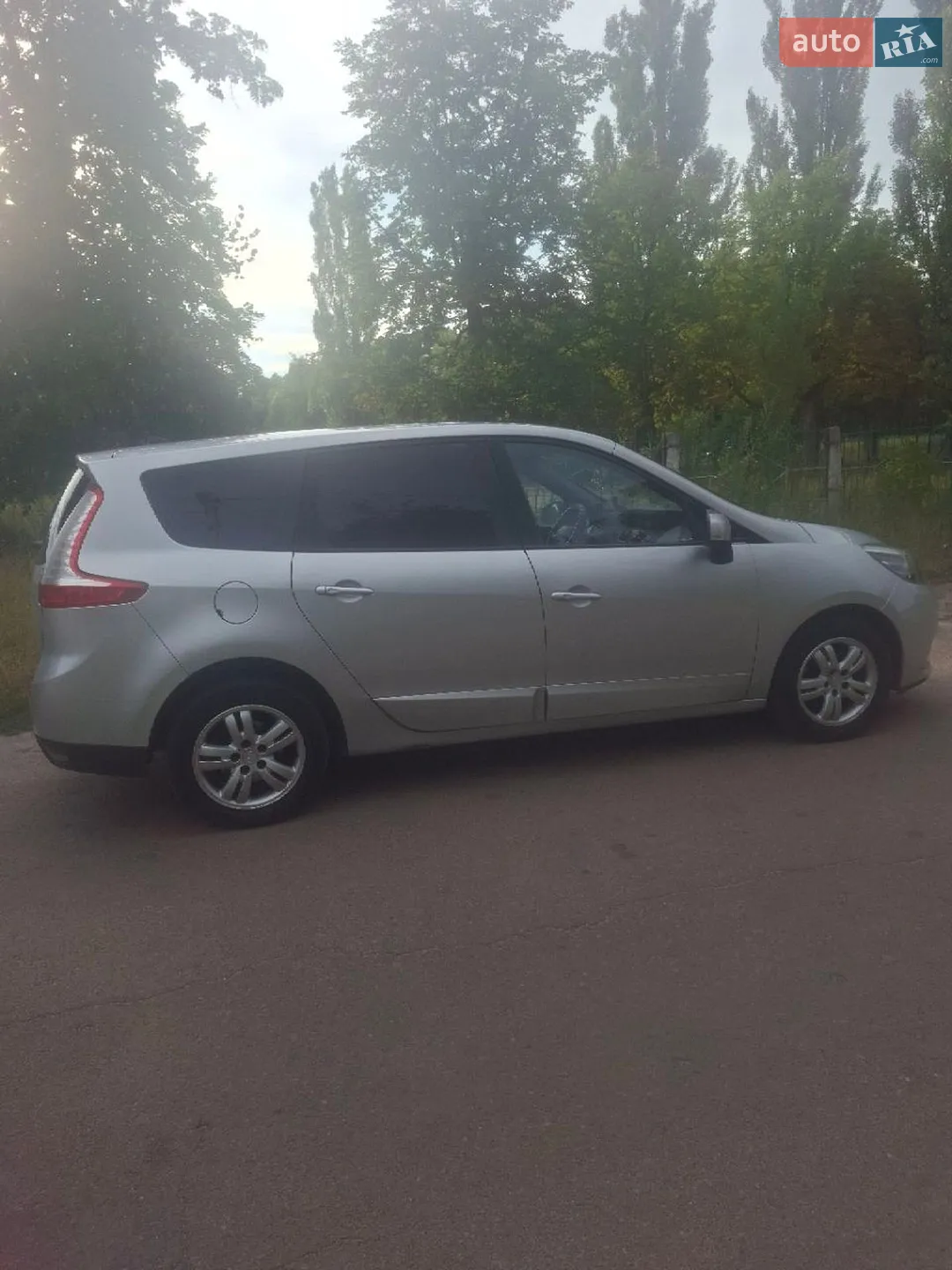2013 Renault Scenic - мініатюра 19