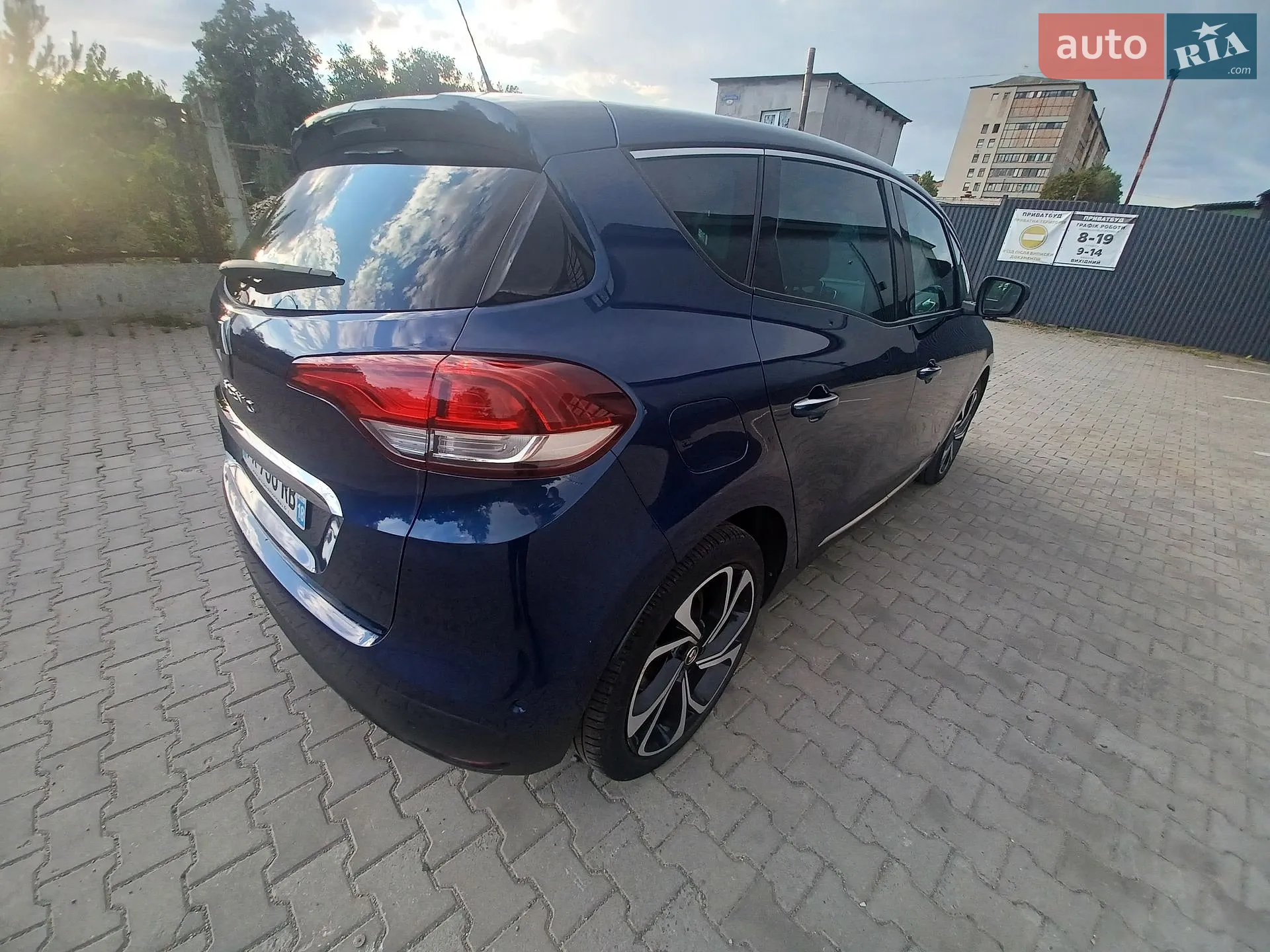 2019 Renault Scenic - мініатюра 7