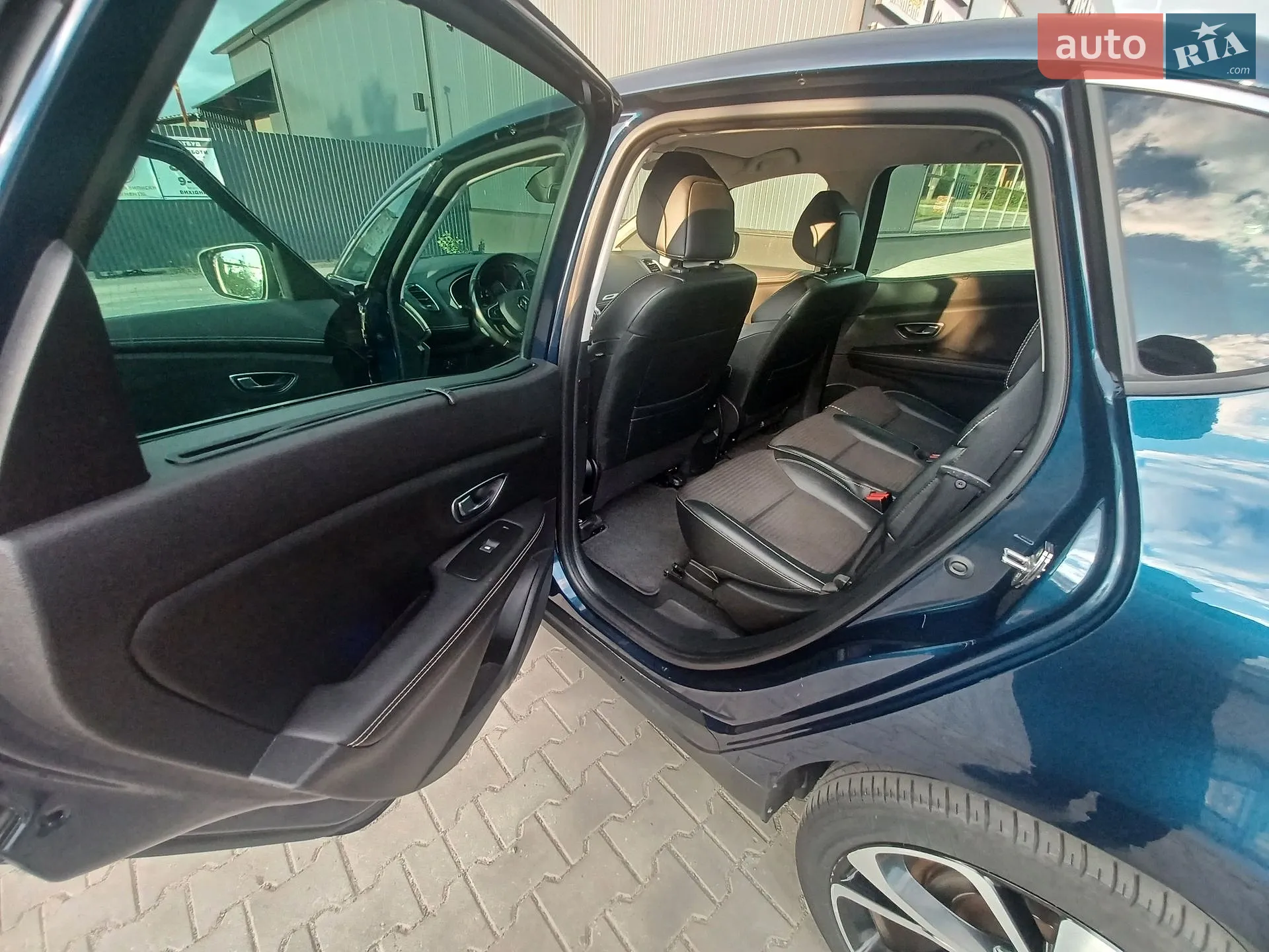 2019 Renault Scenic - мініатюра 12