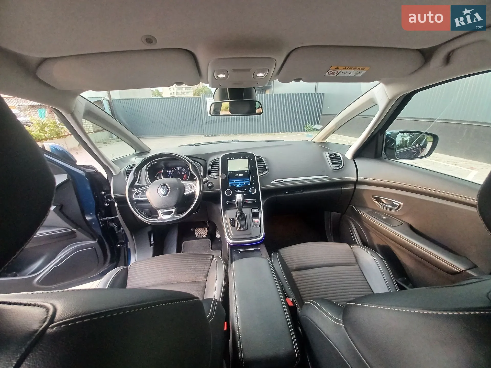 2019 Renault Scenic - мініатюра 16