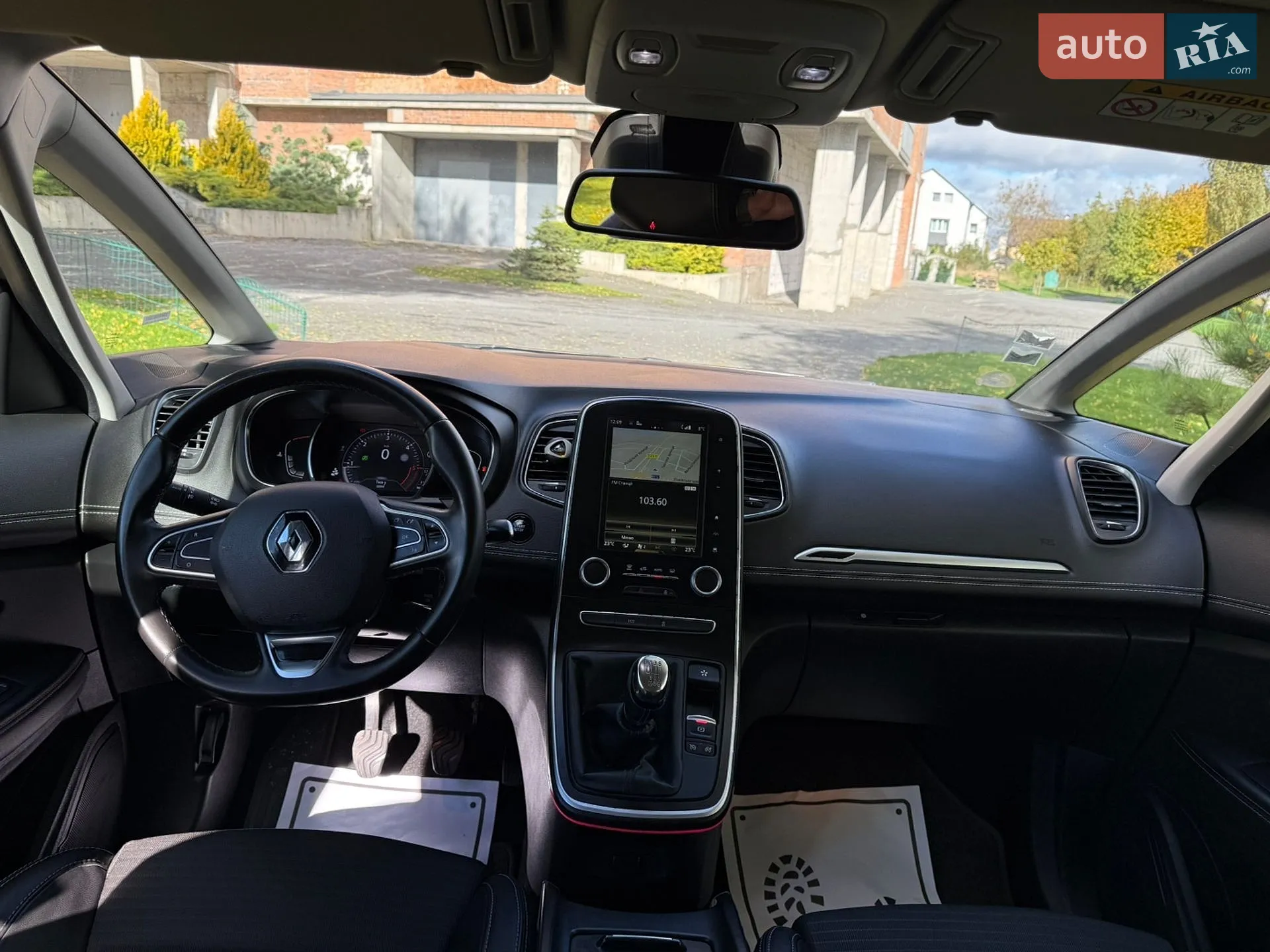 2017 Renault Scenic - мініатюра 51