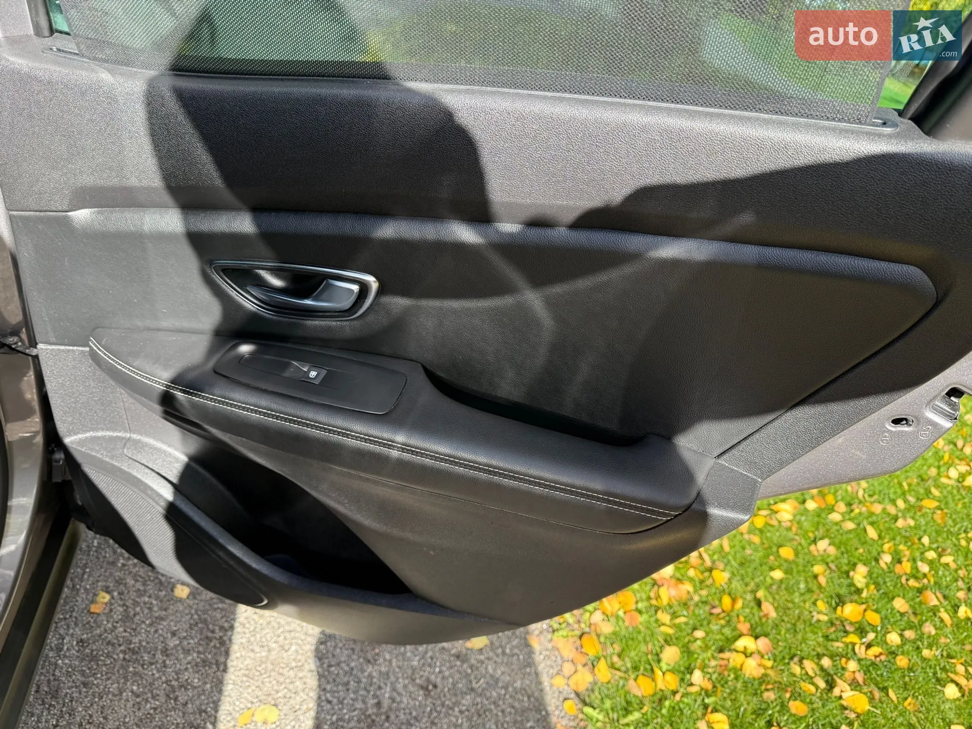 2017 Renault Scenic - мініатюра 61