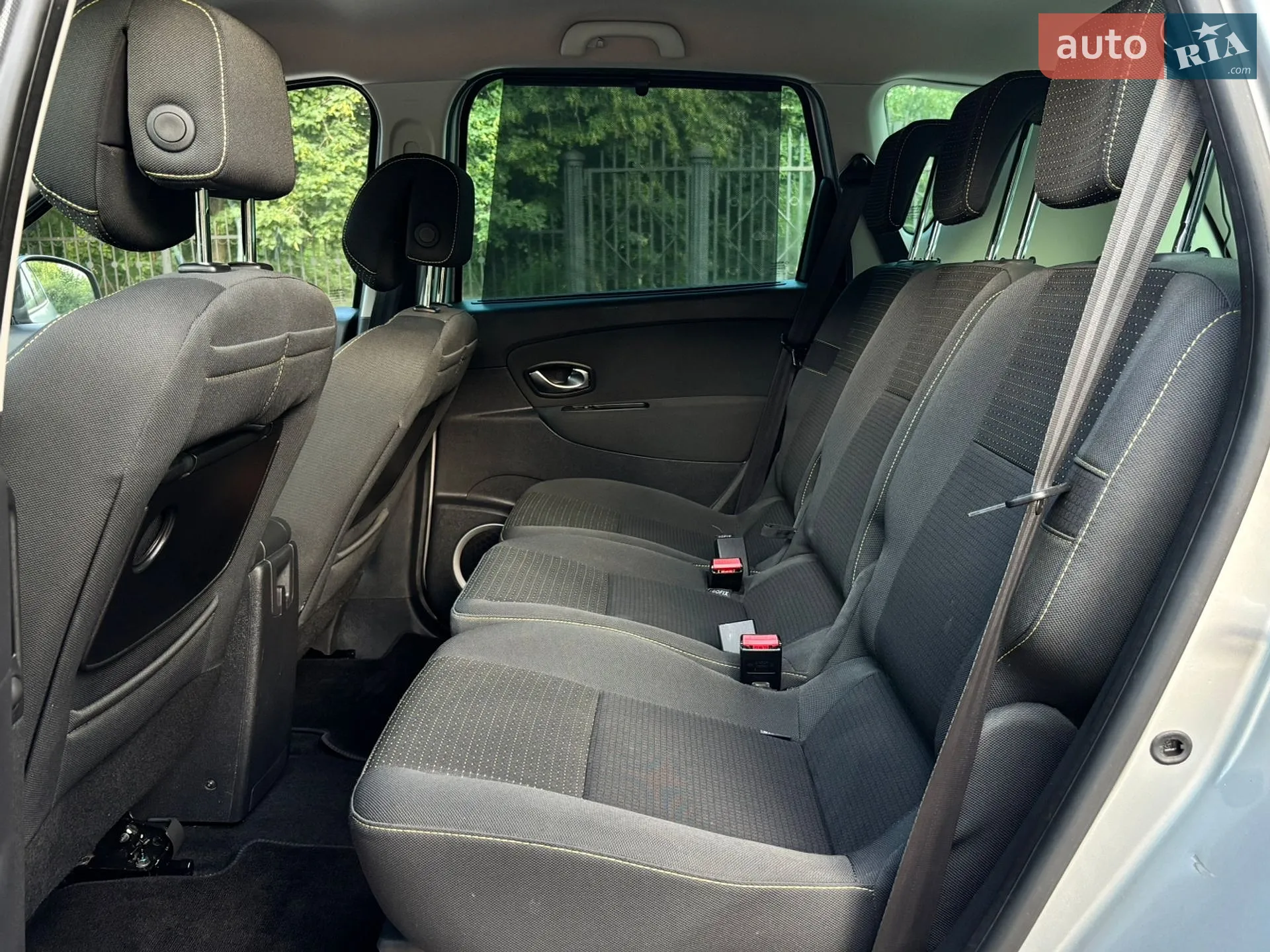 2010 Renault Scenic - мініатюра 28