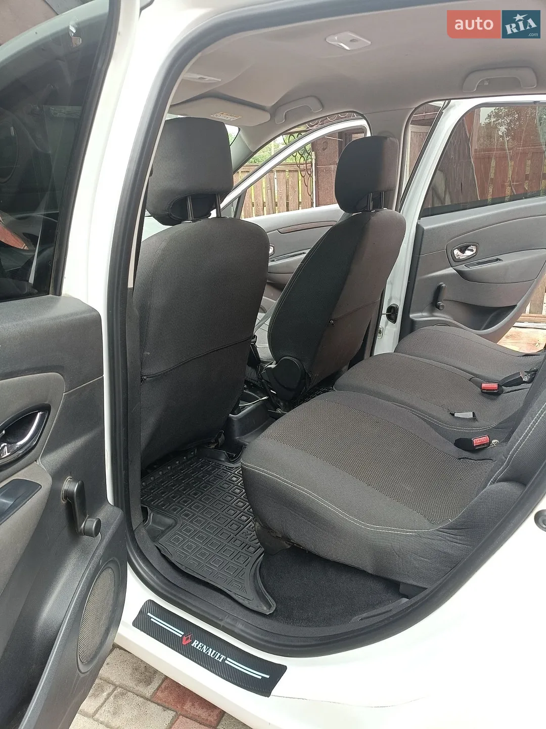 2015 Renault Scenic - мініатюра 16