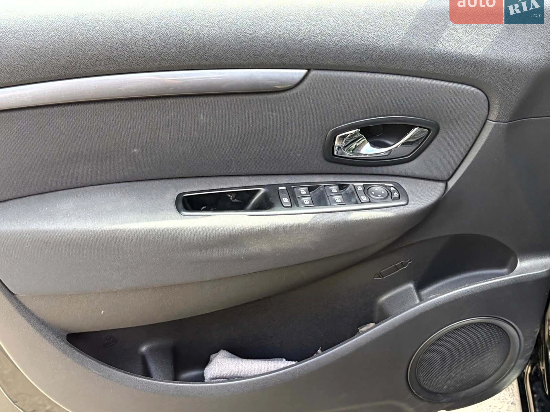 2015 Renault Scenic - мініатюра 23