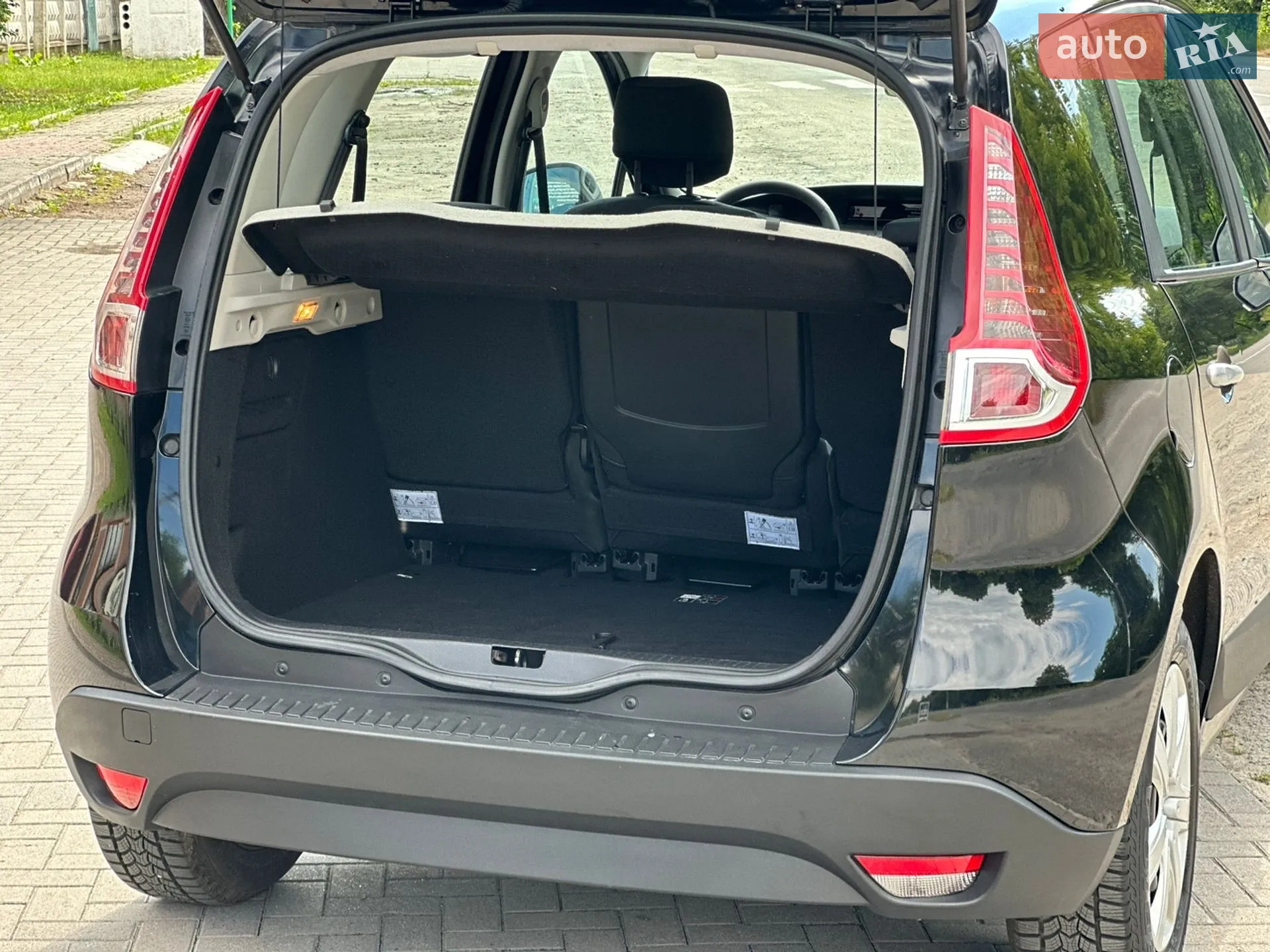 2011 Renault Scenic - мініатюра 50