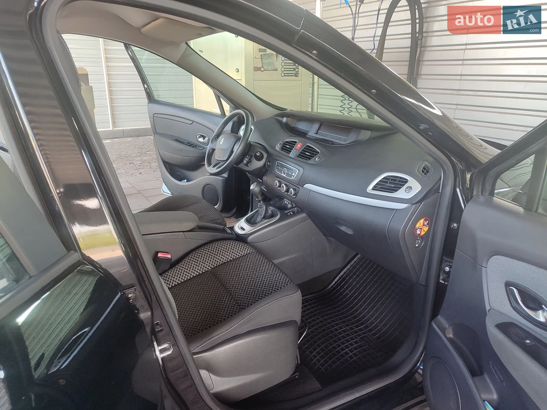 2011 Renault Scenic - мініатюра 47