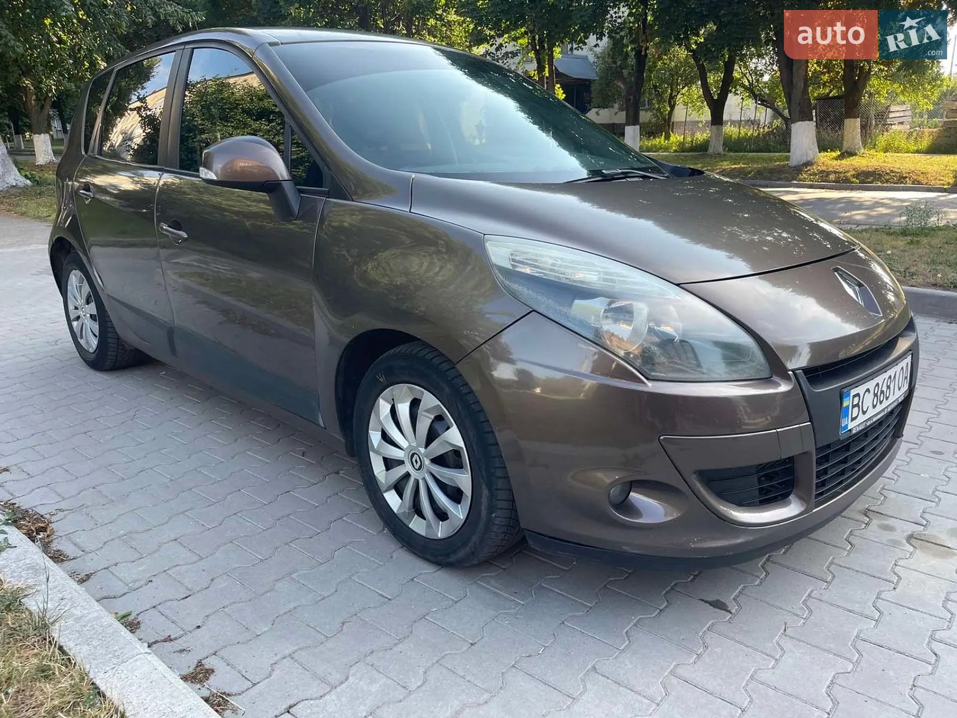 2010 Renault Scenic - мініатюра 4