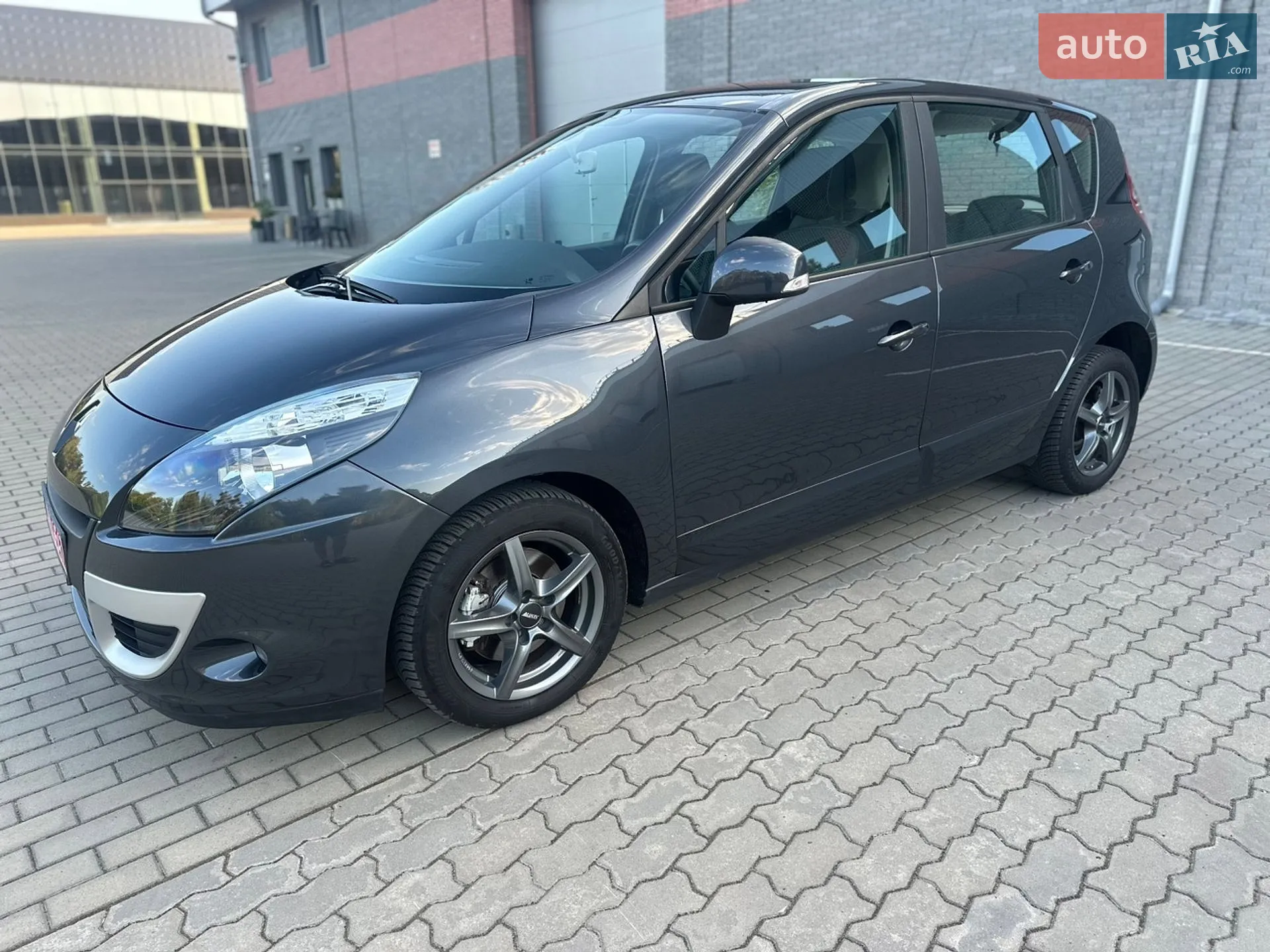 2011 Renault Scenic - мініатюра 12