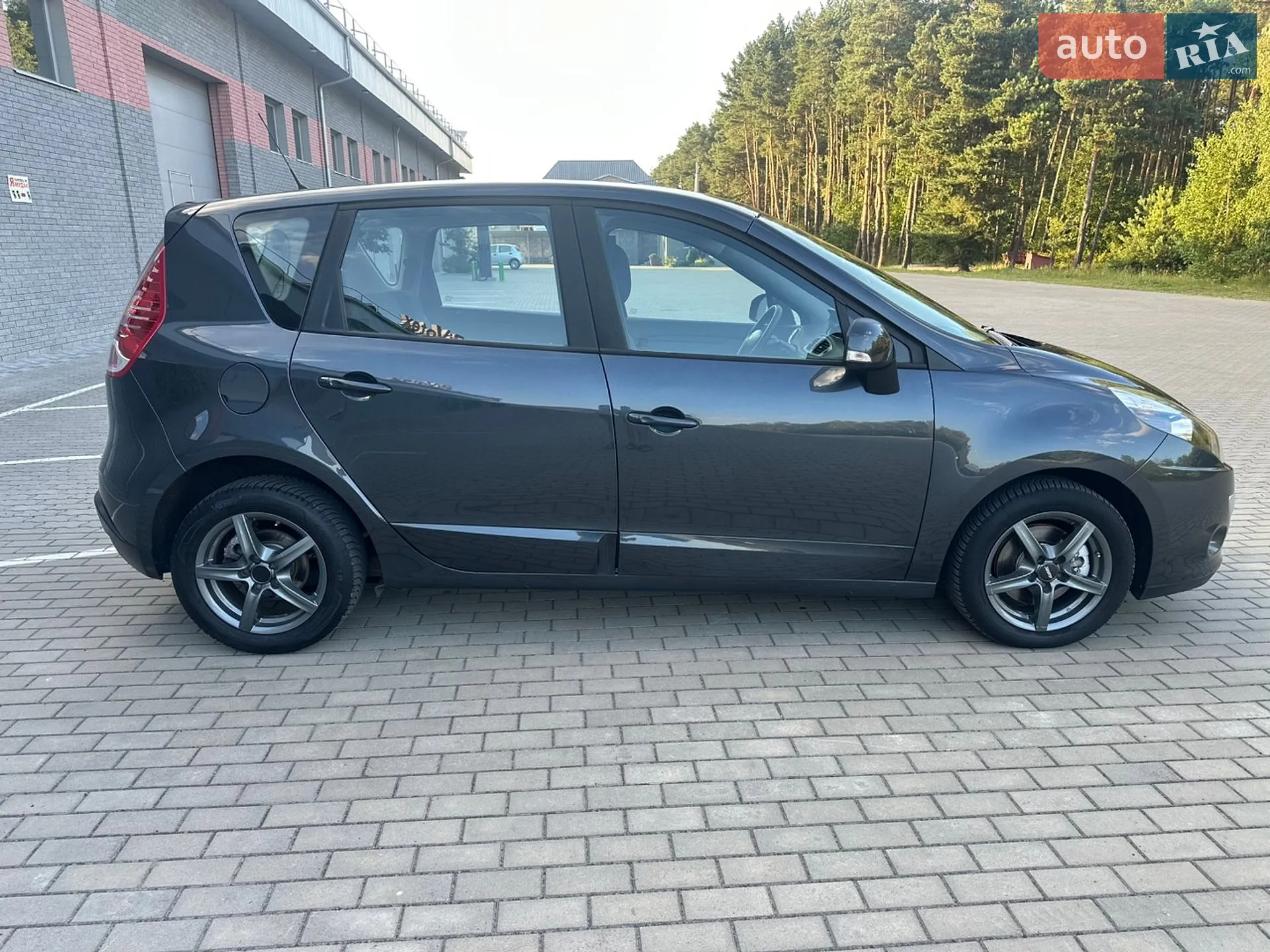 2011 Renault Scenic - мініатюра 23