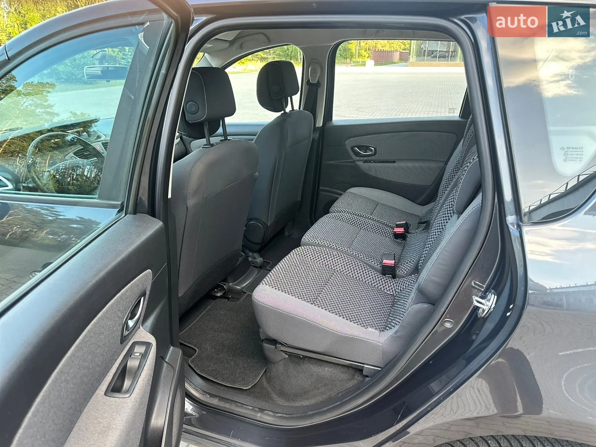 2011 Renault Scenic - мініатюра 28