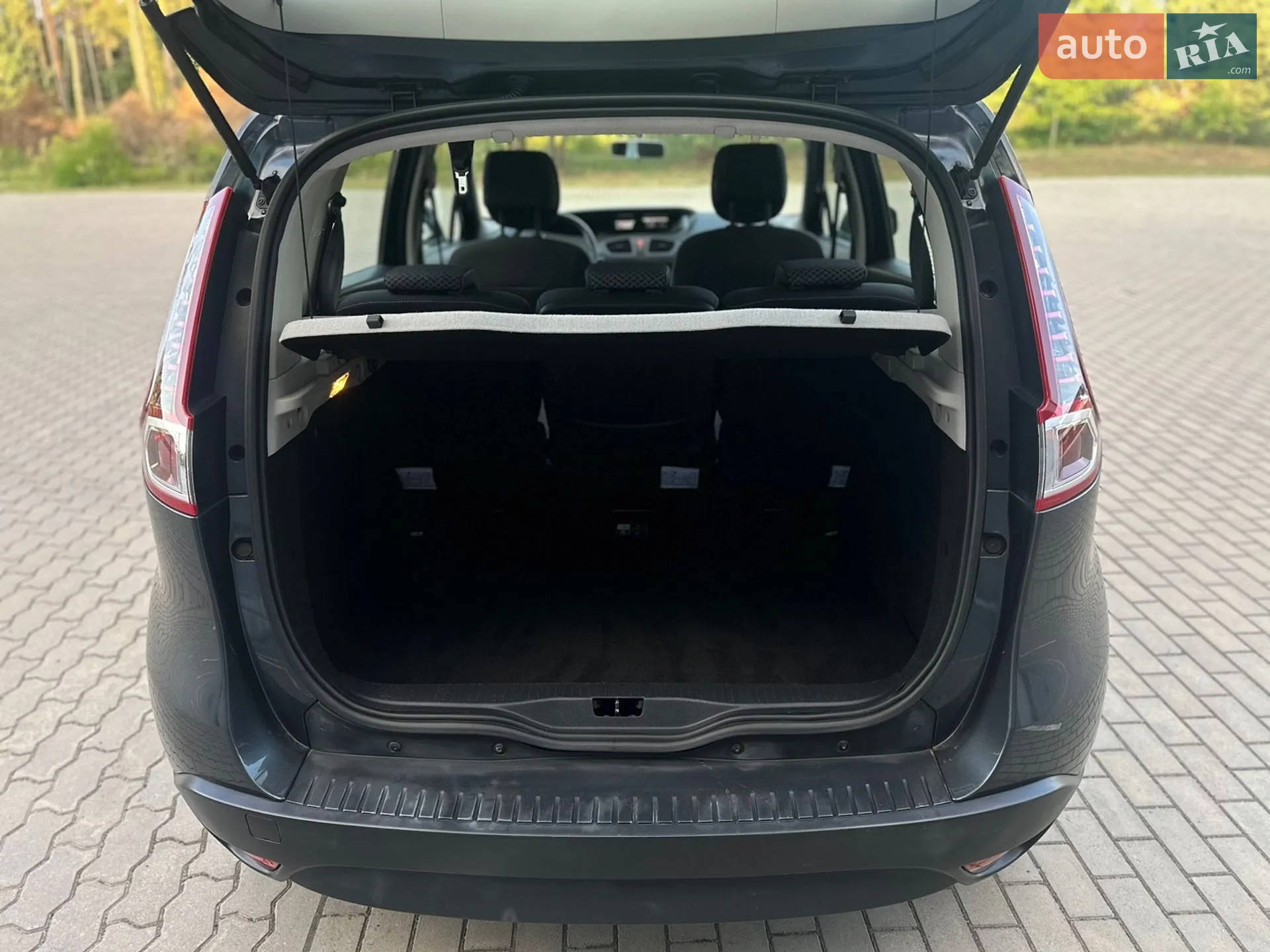 2011 Renault Scenic - мініатюра 31