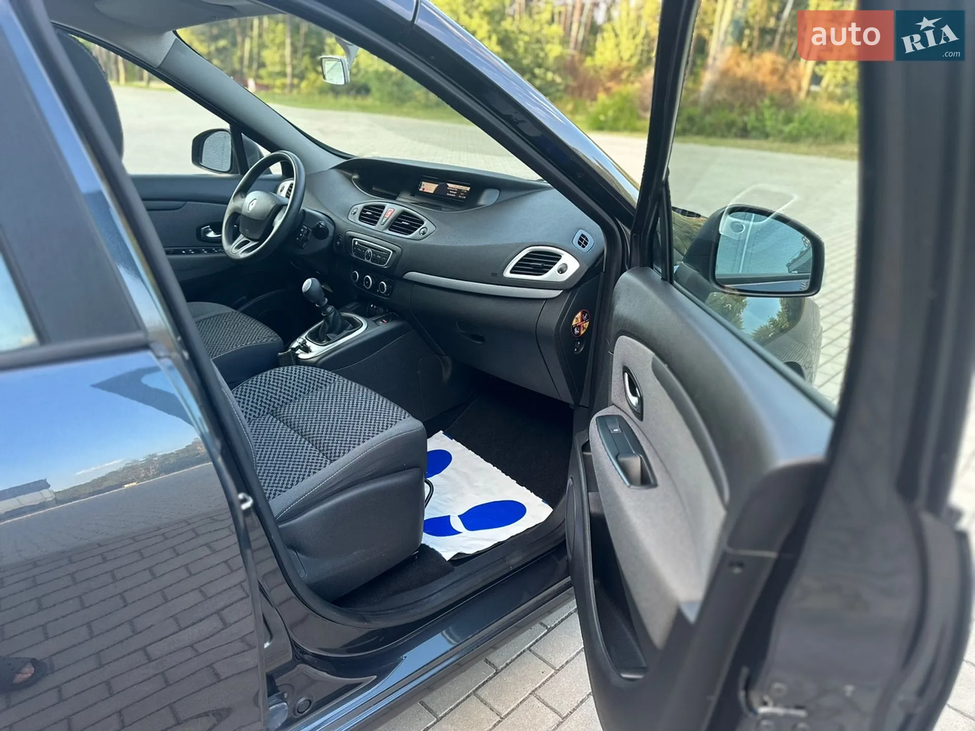 2011 Renault Scenic - мініатюра 36